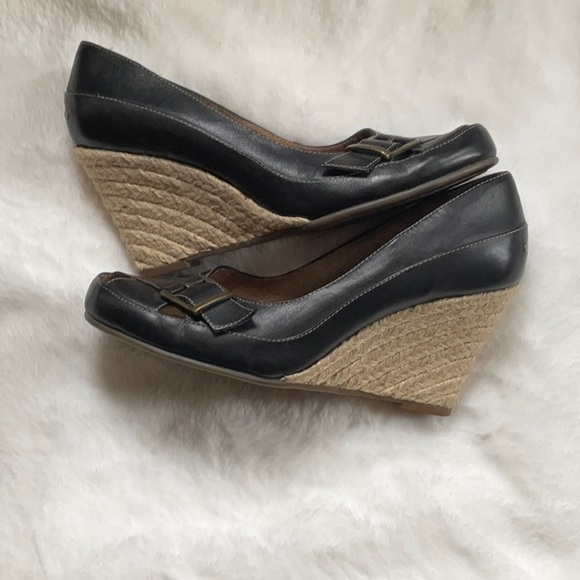 Aerosoles wedges 8.5 - Picture 4 of 6